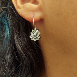 #12 (1) Small Silver Lotus Hoops